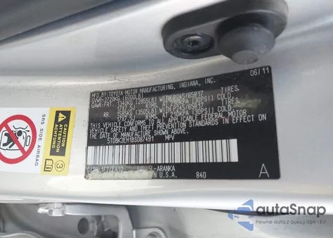 2011 Toyota Highlander Base V6 z USA, uszkodzony, nr VIN 5TDBK3EH1BS087491